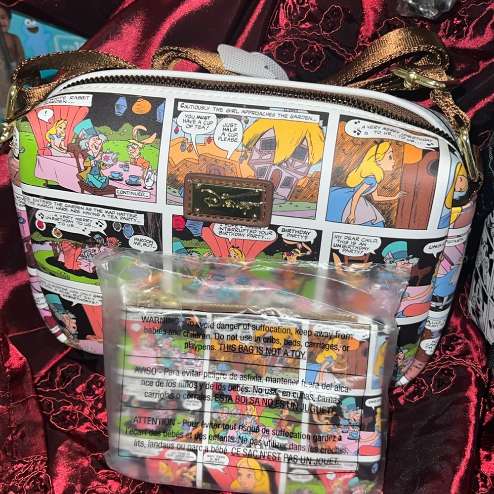Disney Alice And Wonderland Crossbody With Wallet
